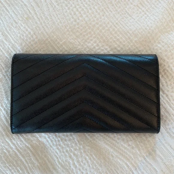 YSL Wallet - Picture 4 of 7